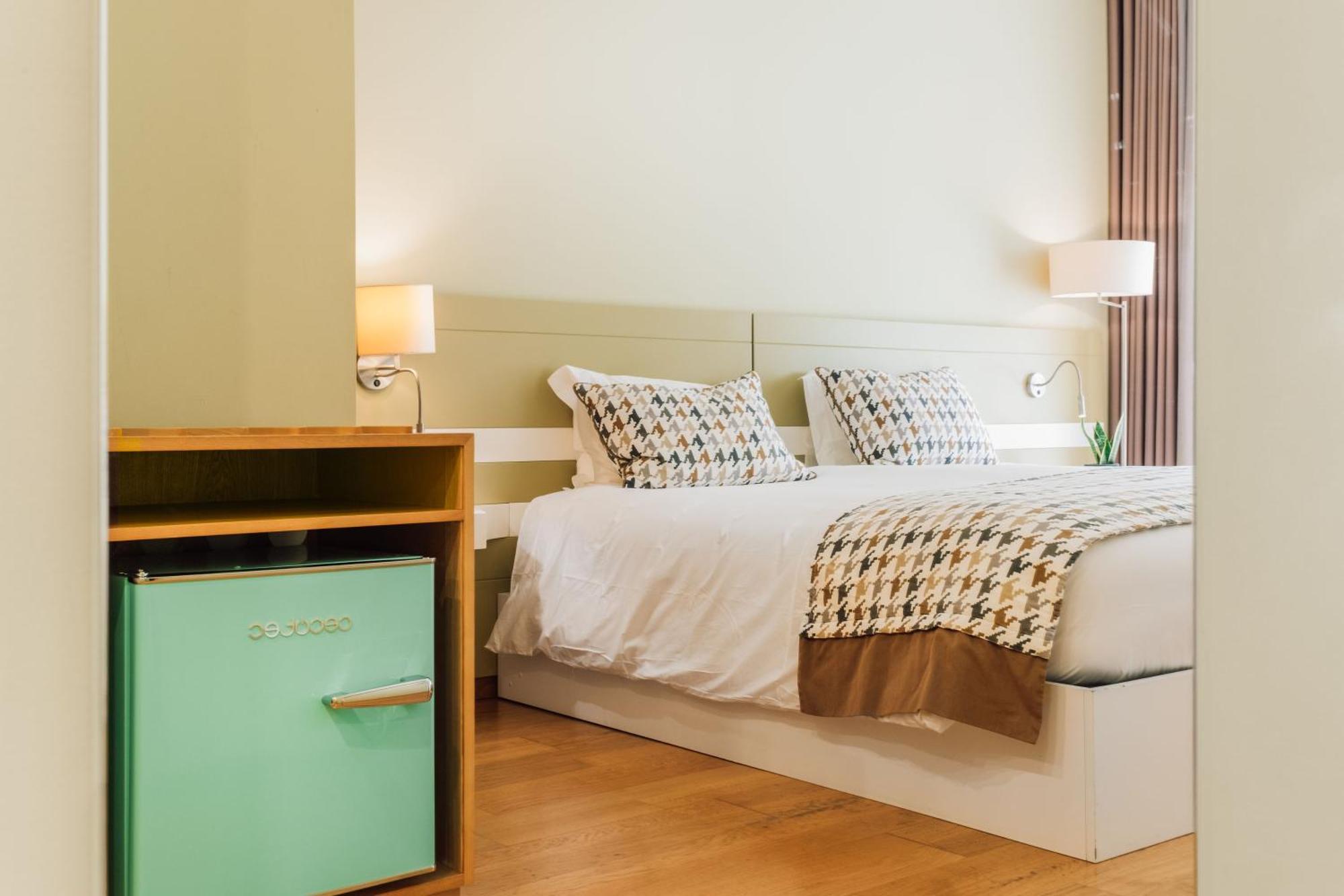 Alva Valley Hotel Оливейра ду Оспитал Екстериор снимка