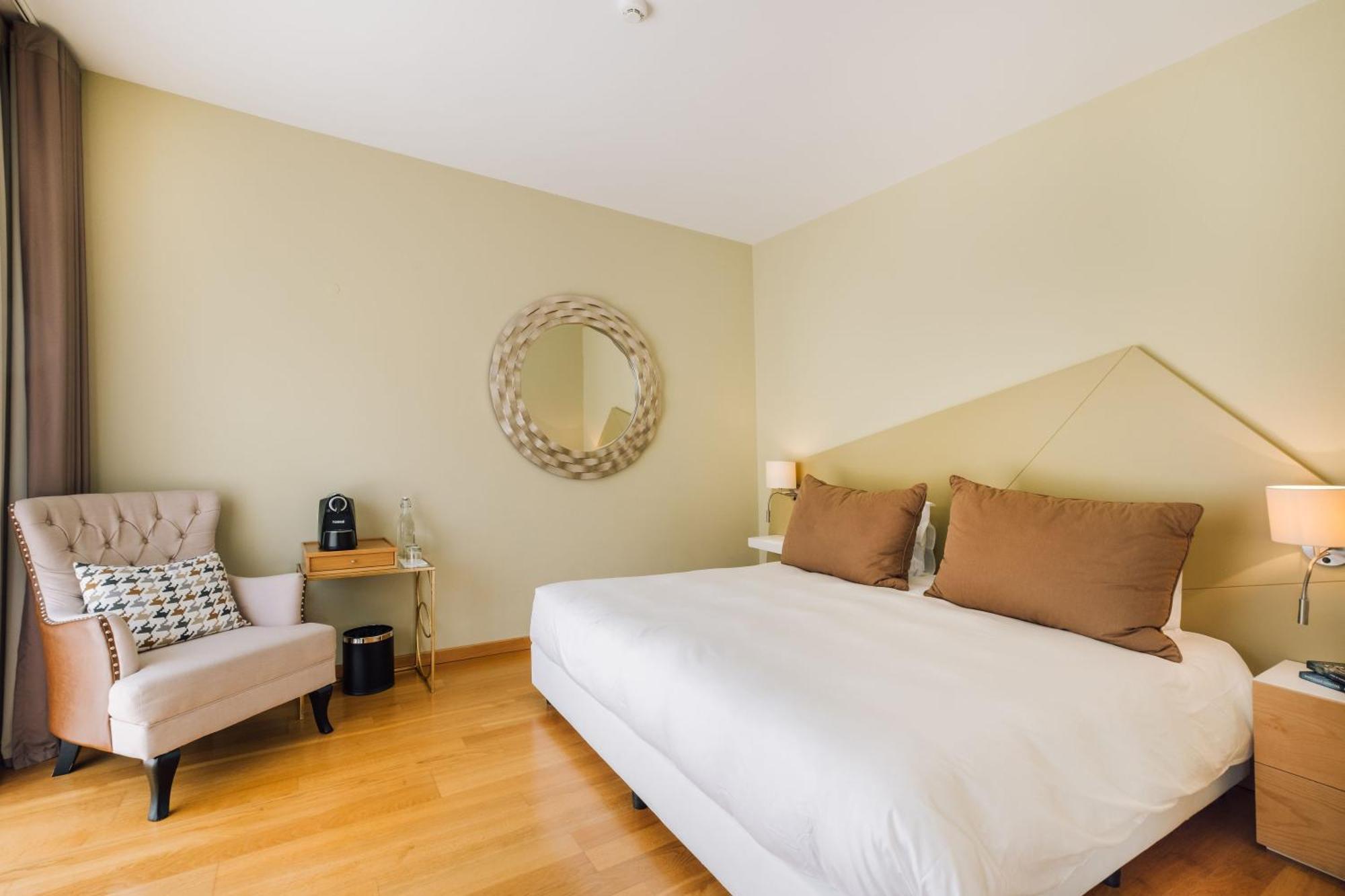 Alva Valley Hotel Оливейра ду Оспитал Екстериор снимка